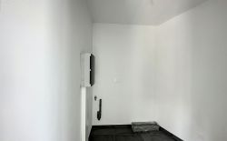 Maison entièrement rénovée à Herstal Maison entièrement rénovée à Herstal