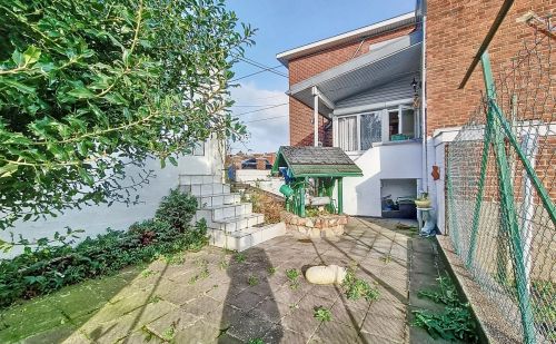 Maison 2 chambres à vendre à Vivegnis