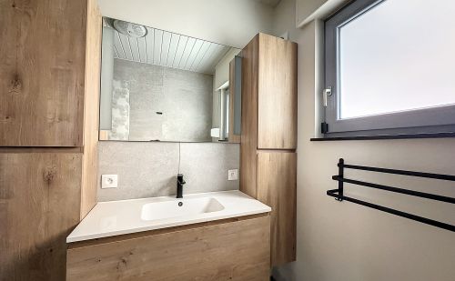 Maison 4 façades rénovée au cœur du village de Vaux-s-Chèvremont