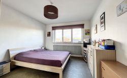 Grand appartement avec jardin commun et piscine à Vottem