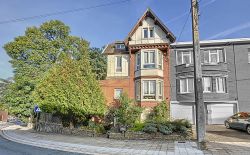 Grande maison bourgeoise sur le haut de Grivegnée Grande maison bourgeoise sur le haut de Grivegnée