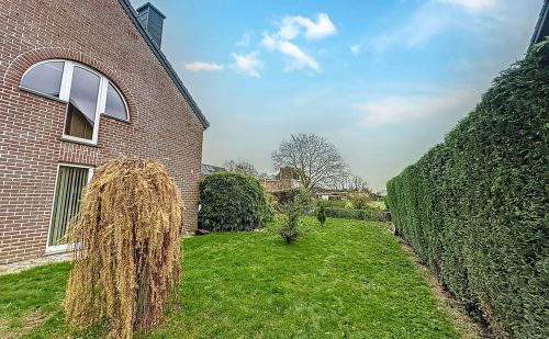 Spacieuse maison de 2007 à Faimes