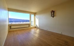 Penthouse 1 chambre à rénover avec vue imprenable sur la Meuse Penthouse 1 chambre à rénover avec vue imprenable sur la Meuse