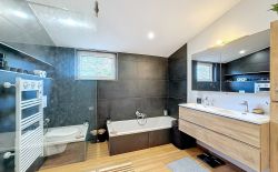 Maison 4 chambres à vendre à Clermont sous Huy