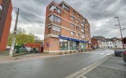 Appartement 2 chambres à vendre à Saint-Nicolas Appartement 2 chambres à vendre à Saint-Nicolas