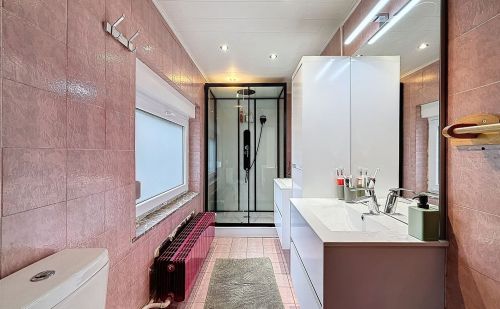 Maison 6 chambres à vendre à Ougrée Maison 6 chambres à vendre à Ougrée