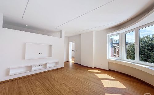 Appartement entièrement rénové sur le haut de Grivegnée Appartement entièrement rénové sur le haut de Grivegnée