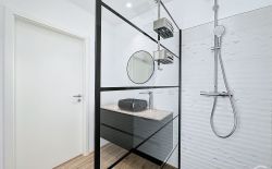 Appartement entièrement rénové sur le haut de Grivegnée Appartement entièrement rénové sur le haut de Grivegnée