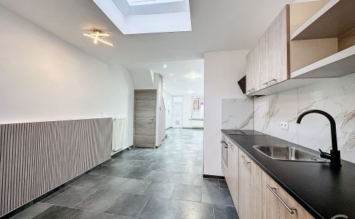 Maison entièrement rénovée à Grivegnée