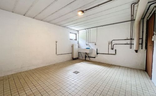 Maison 4 chambres à vendre à Heure le Romain