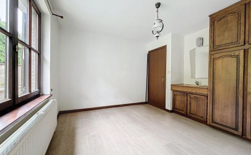 Maison 4 chambres à vendre à Heure le Romain