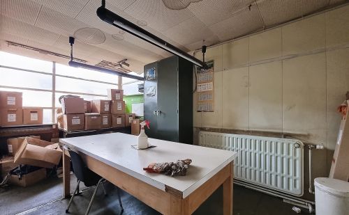 Entrepôts et bureaux à vendre à Herstal Entrepôts et bureaux à vendre à Herstal