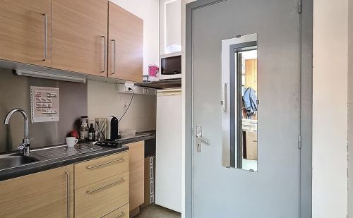 Entrepôts et bureaux à vendre à Herstal Entrepôts et bureaux à vendre à Herstal