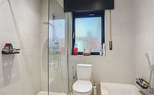 Maison 4 chambres à vendre à Crisnée