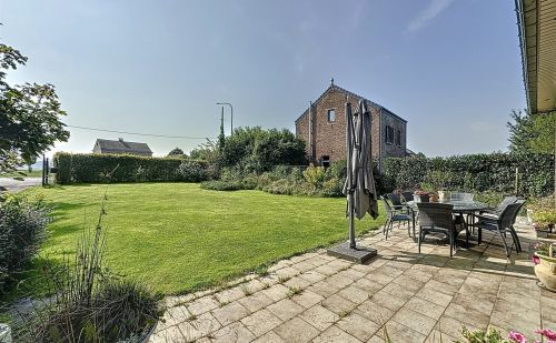 Maison 4 chambres à vendre à Crisnée