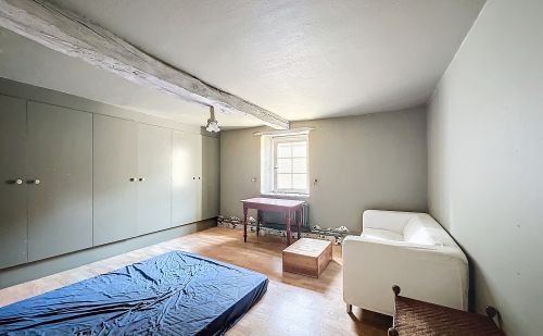 Maison en pierres du pays à vendre à Poulseur Maison en pierres du pays à vendre à Poulseur