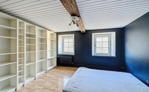 Maison en pierres du pays à vendre à Poulseur Maison en pierres du pays à vendre à Poulseur