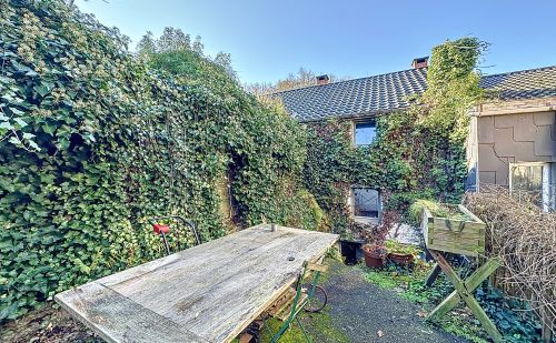 Maison en pierres du pays à vendre à Poulseur Maison en pierres du pays à vendre à Poulseur