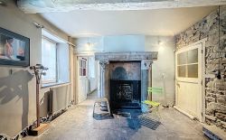 Maison en pierres du pays à vendre à Poulseur Maison en pierres du pays à vendre à Poulseur