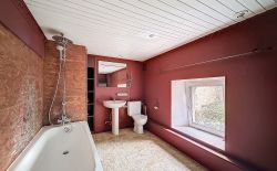 Maison en pierres du pays à vendre à Poulseur Maison en pierres du pays à vendre à Poulseur