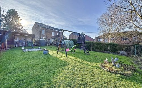 Maison 4 chambres à vendre à Heure le Romain