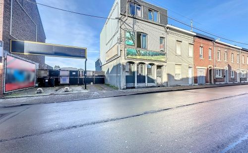 Immeuble de rapport à vendre à Ans