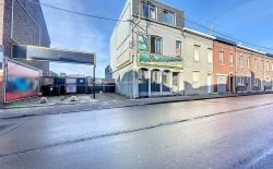 Immeuble de rapport à vendre à Ans