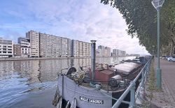 Studio avec balcon en bord de Meuse