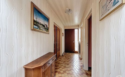 Bungalow 3 façades avec jardin à Grace Berleur Bungalow 3 façades avec jardin à Grace Berleur