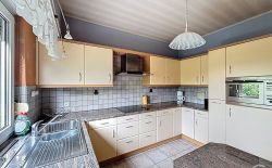 Bungalow 3 façades avec jardin à Grace Berleur Bungalow 3 façades avec jardin à Grace Berleur