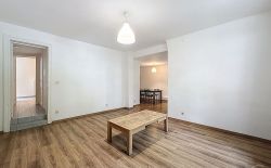 Spacieuse maison 4 chambres quartier Peralta