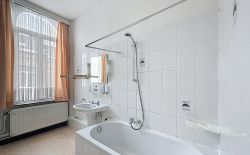 Spacieuse maison 3 façades à Vaux s/Chèvremont