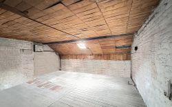 Spacieuse maison 3 façades à Vaux s/Chèvremont