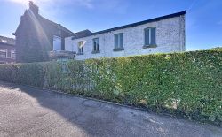 Spacieuse maison 3 façades à Vaux s/Chèvremont