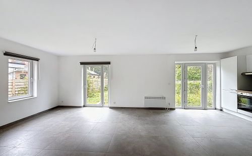 Charmant bungalow 4 façades en excellent état à Trooz