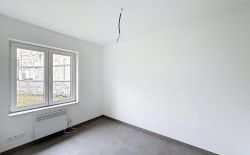 Charmant bungalow 4 façades en excellent état à Trooz