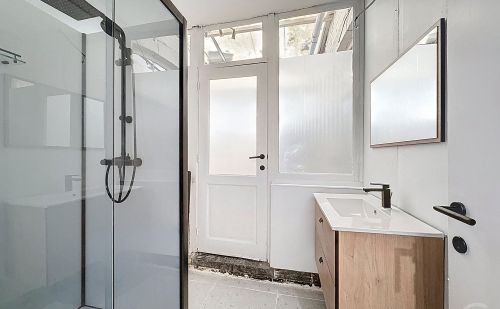 Appartement de rez-de-chaussée à Liège