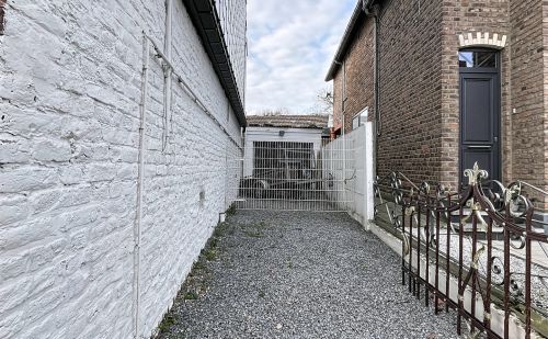 Maison 2 chambres à vendre à Haccourt