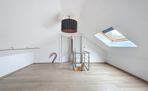 Villa en excellent état sur 3200m² de terrain dans le domaine du Bois de Rognac