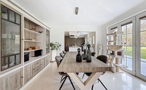 Villa en excellent état sur 3200m² de terrain dans le domaine du Bois de Rognac