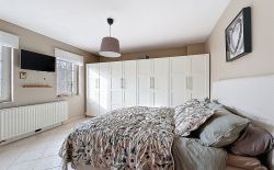 Villa en excellent état sur 3200m² de terrain dans le domaine du Bois de Rognac