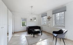 Villa en excellent état sur 3200m² de terrain dans le domaine du Bois de Rognac