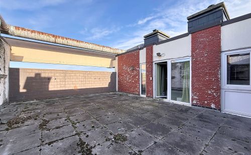 Studio avec grande terrasse et vue dégagée sur la ville