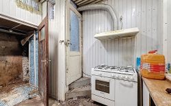 Maison à rénover avec jardin à Jupille