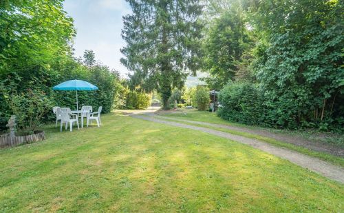 Demeure authentique au bord de l'Ourthe Demeure authentique au bord de l'Ourthe