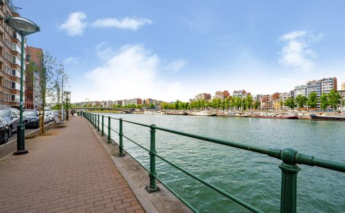 Grand appartement avec vue sur le port des Yachts Grand appartement avec vue sur le port des Yachts