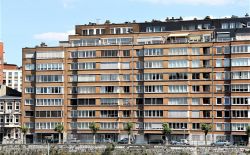 Grand appartement avec vue sur le port des Yachts Grand appartement avec vue sur le port des Yachts