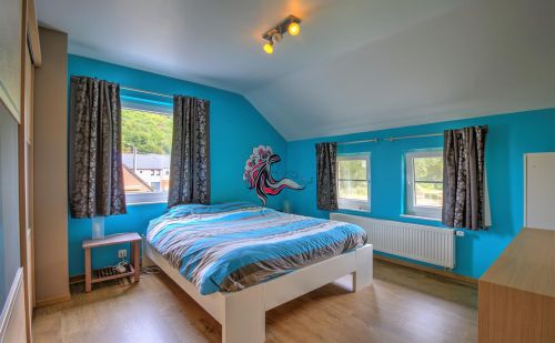 Belle maison 4 chambres avec garage, carport et jardin