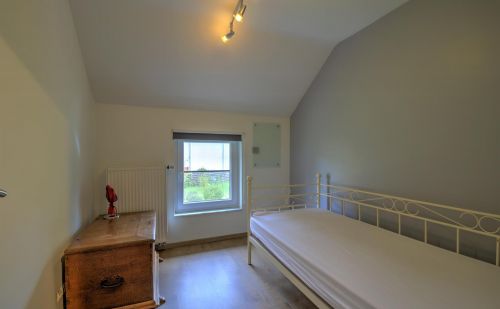 Belle maison 4 chambres avec garage, carport et jardin