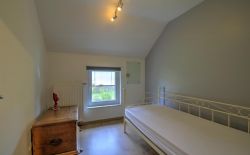 Belle maison 4 chambres avec garage, carport et jardin